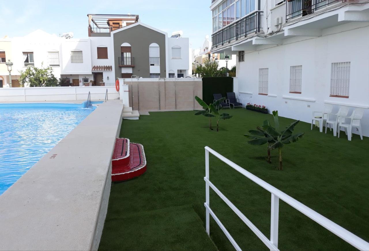 Apartamentos Tursol Nerja Exterior foto